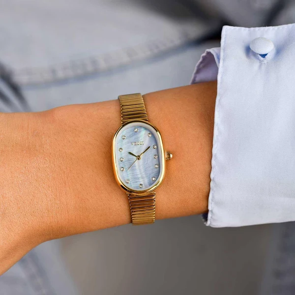 Zegarek niebieska tarcza