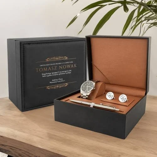 Zestaw prezentowy na emeryturę zegarek spinki do koszuli długopis grawer
