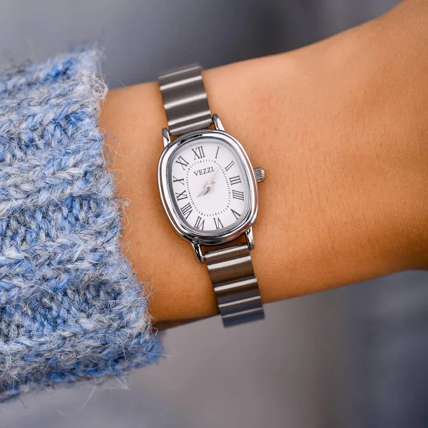 Zegarek Vezzi z białą tarczą