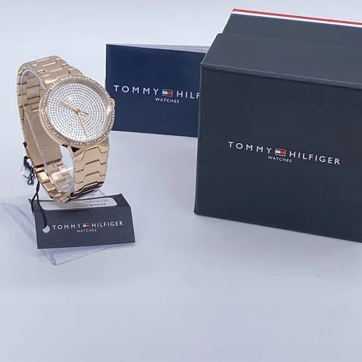 Tommy Hilfiger Avery – Zegarek z ozdobnymi kryształkami-Złoty