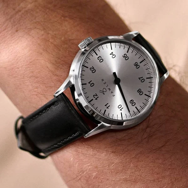 Fawler Paz Srebrzysty zegarek wieczorowy ze stali nierdzewnej z jedną wskazówką