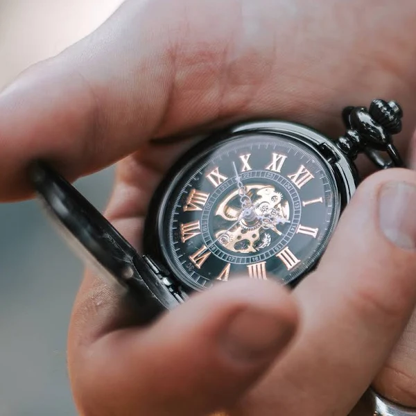 Fort Tempus Gładki czarny zegarek kieszonkowy