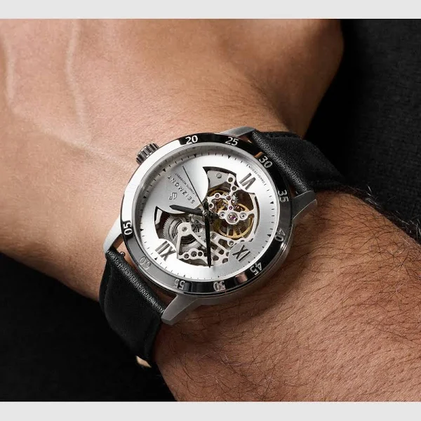 Seizmont Dante II Srebrzysty zegarek z widocznym mechanizmem z czarnym paskiem skórzanym