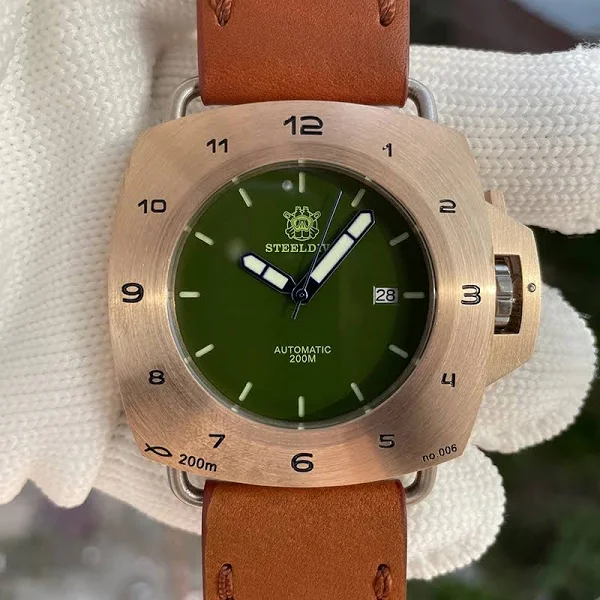 STEELDIVE męskie zegarki Diver brąz wojskowy 200m wodoodporny automatyczny zegarek mechaniczny