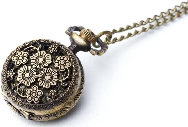 Zegarek kwarcowy DROBINY CZASU Maciejka