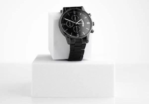 Czarny zegarek męski