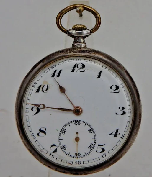 Płaski Otwarty Męski Zegarek Kieszonkowy Srebrny Około 1920 Roku