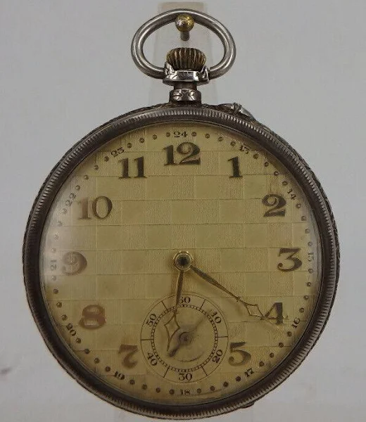 Płaski męski zegarek kieszonkowy srebrny styl początku art deco około