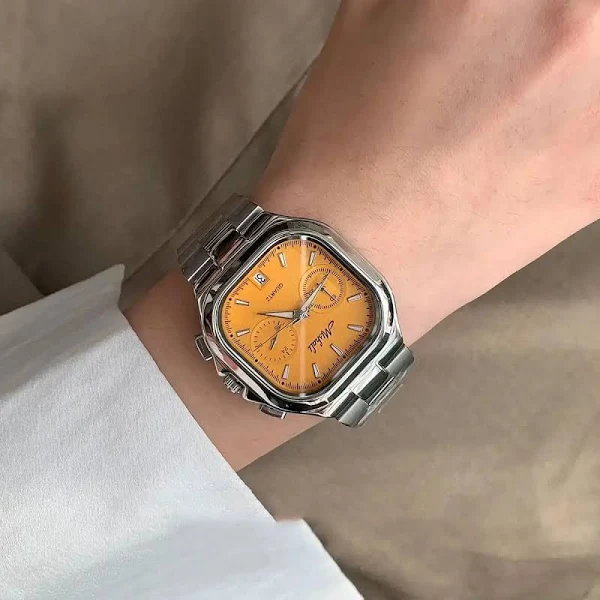 Zegarek z trzema tarczami ze stali nierdzewnej