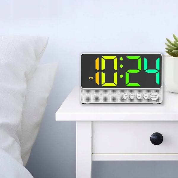 Budzik Kolorowy Zegarek LCD Lampka Elektroniczny Cyfrowy Nowoczesny USB