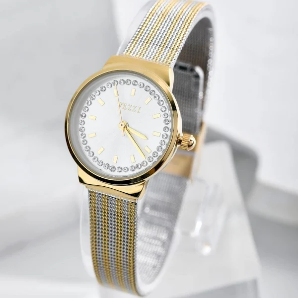 Zegarek z małą tarczą