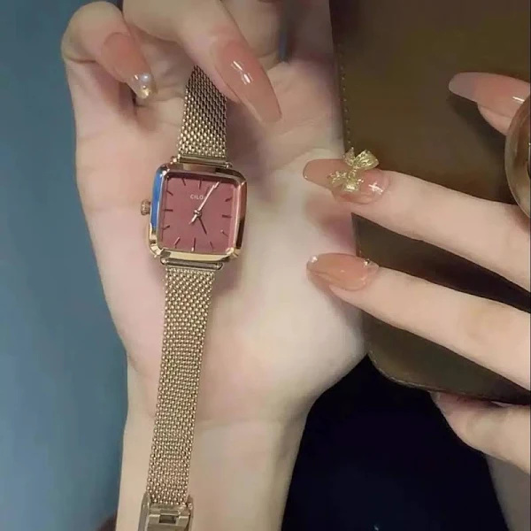 CILOA 2024 najnowszy damski mały kwadratowy zegarek w kształcie cukierka ze wskazówką